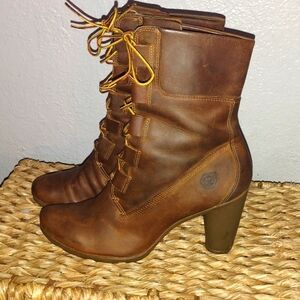 Timberland High Heel Brown Leather Midi Ankle Boots 9